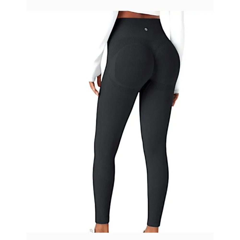 Halara Seamless High Waisted Scrunch Butt Leggings Black Yoga Gym Pants Size‎ L